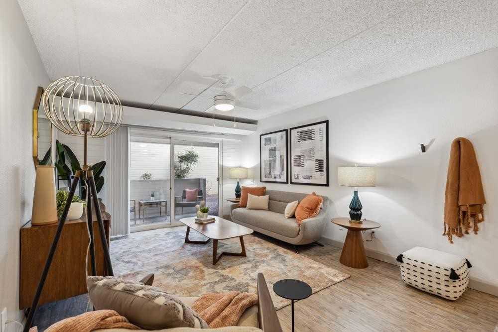 5115 N 40th St - Photo 6 of 33