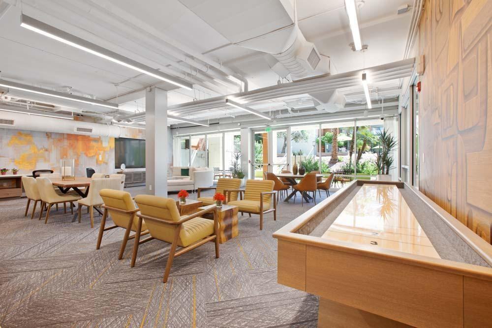 5115 N 40th St - Photo 7 of 33