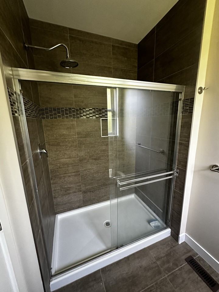 51040 Sophie Crescent - Photo 3 of 16