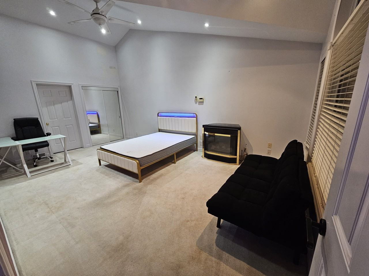 Blake Blvd - Photo 6 of 7