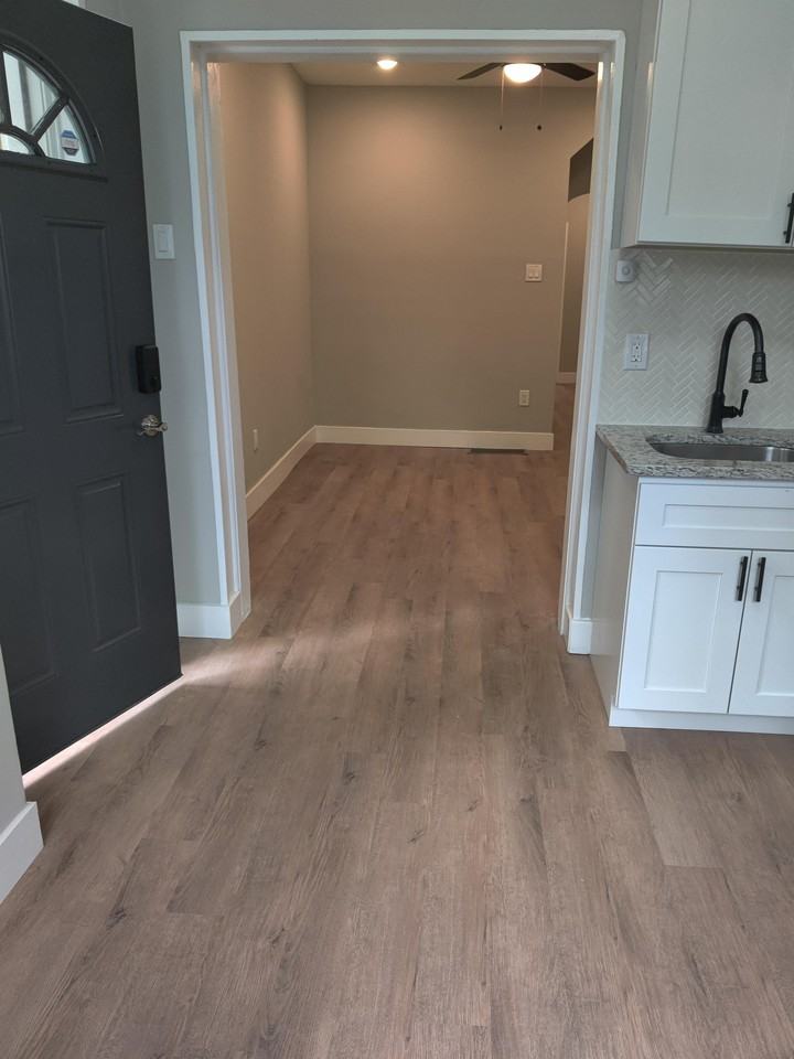 1721 Belfield Ave - Photo 3 of 13