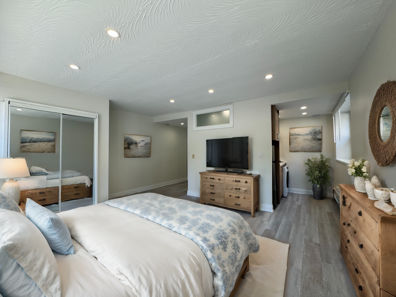 140 Springhurst Ave Ste 4 #Ste 4