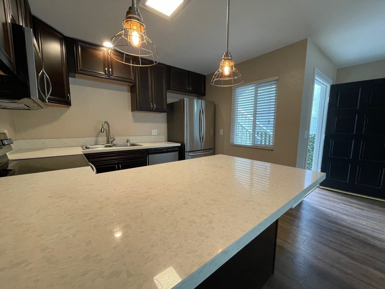 5095 - Robles - Photo 5 of 15