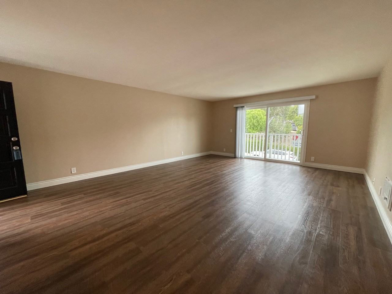 5095 - Robles - Photo 6 of 15