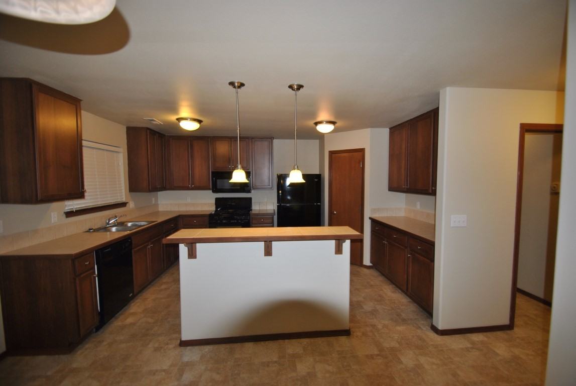 24213 184th Ave SE - Photo 2 of 27