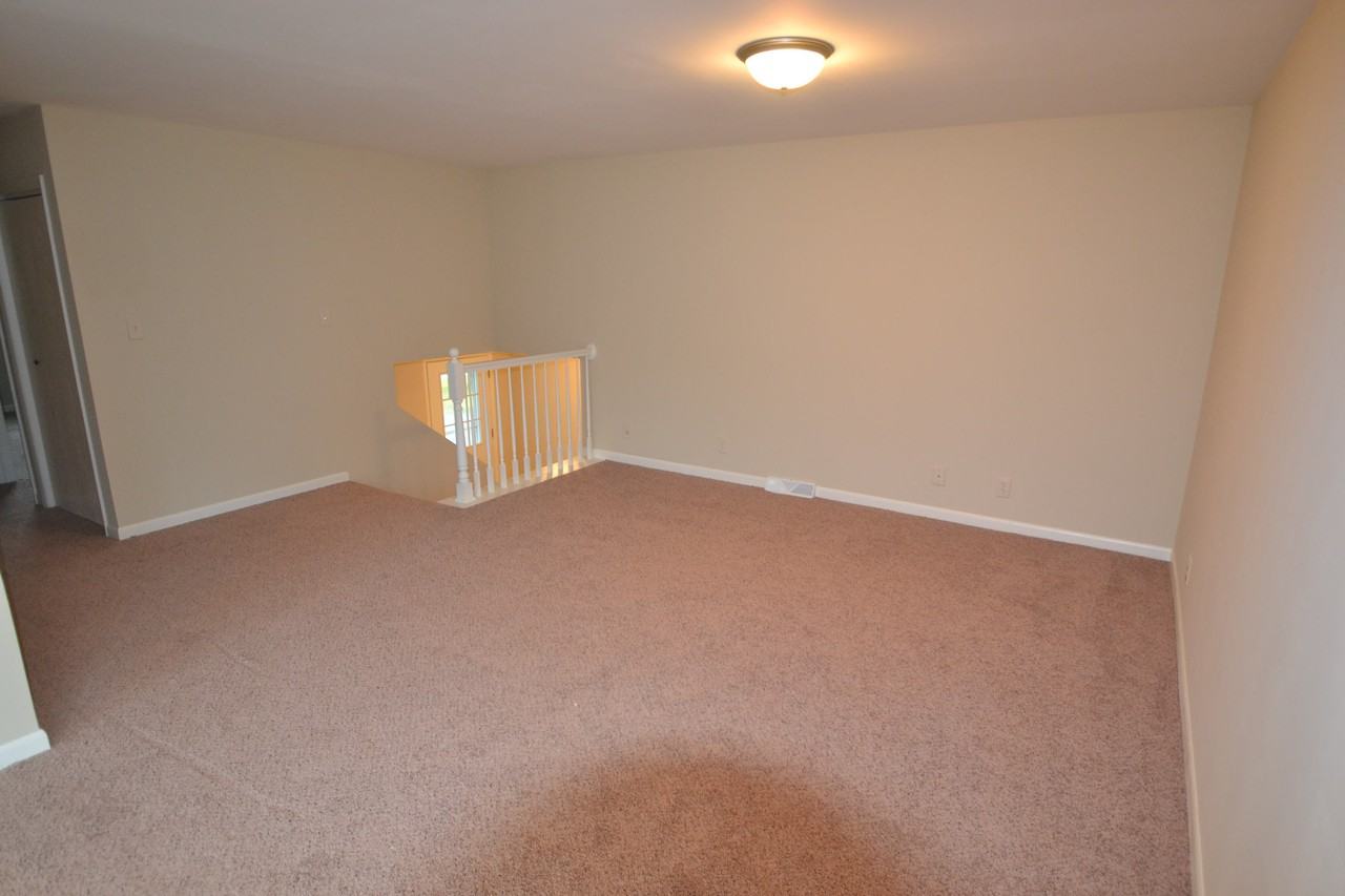 2006 Country Dr - Photo 2 of 8