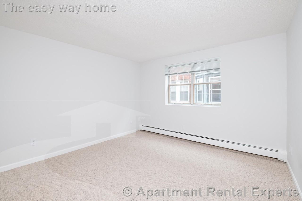 162 Summer St #26 - Photo 6 of 9