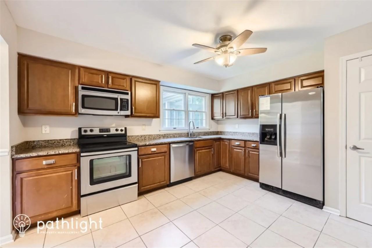 9317 Ramblebrook Rd - Photo 2 of 22