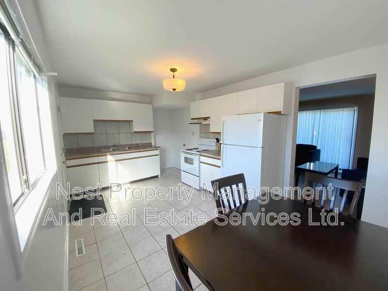 34 Little Wedeene St #1 - Photo 4 of 12