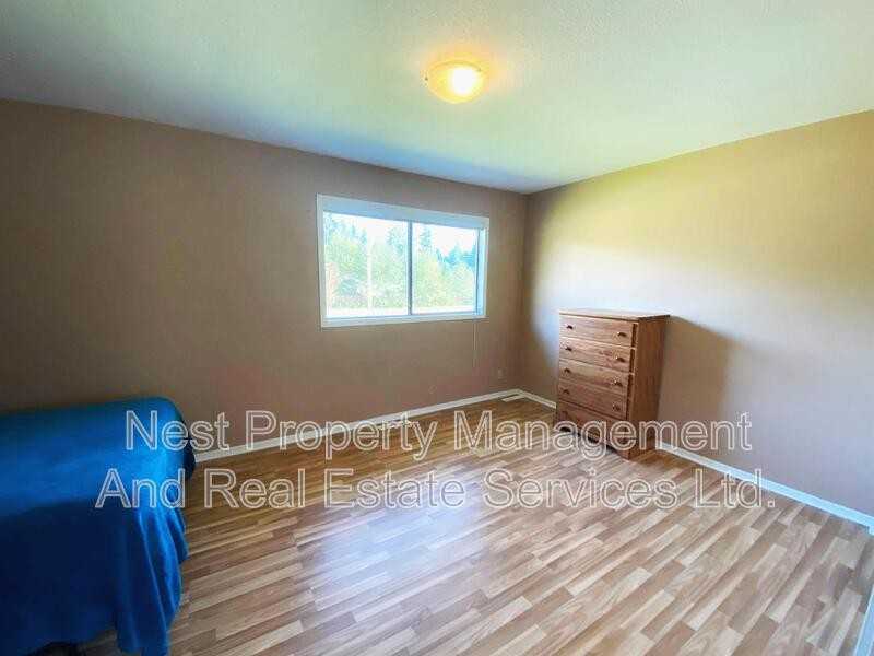 34 Little Wedeene St #1 - Photo 6 of 12