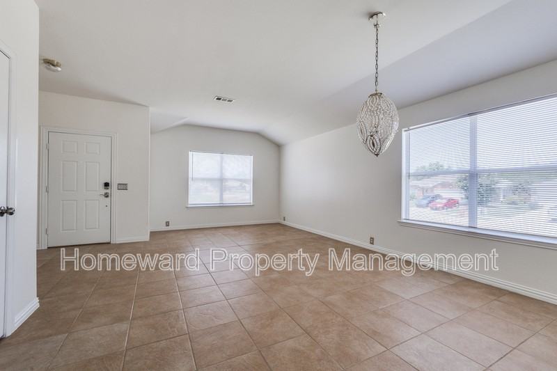 4701 Piedmonte Ct - Photo 6 of 13