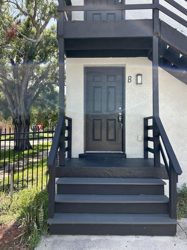 7004 South Kissimmee Street - Photo 3 of 15