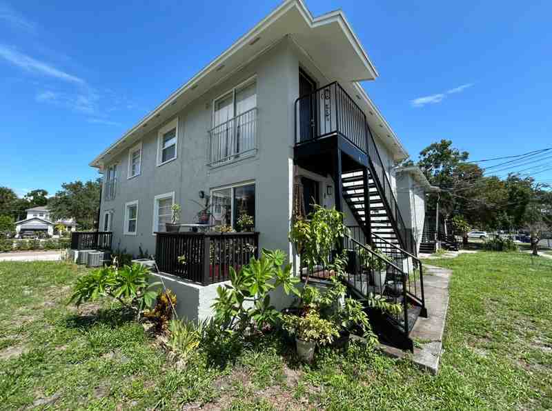 7002 S Kissimmee St - Photo 2 of 14