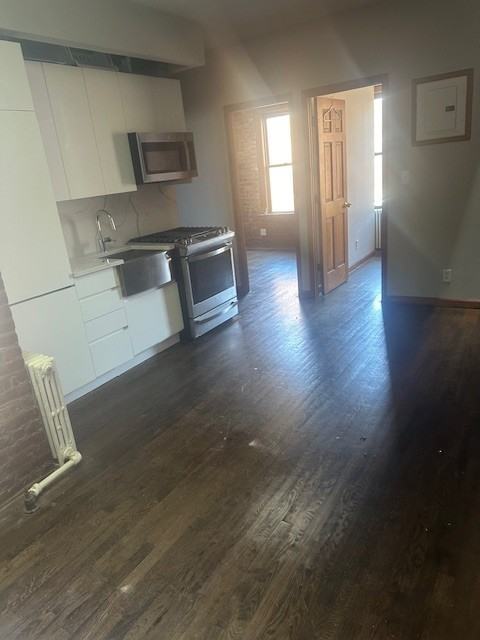 410 E 13th St #6A - Photo 5 of 7