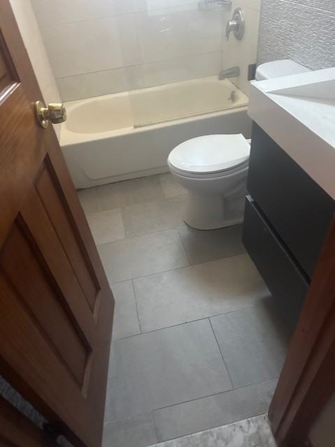 410 E 13th St #6A - Photo 6 of 7