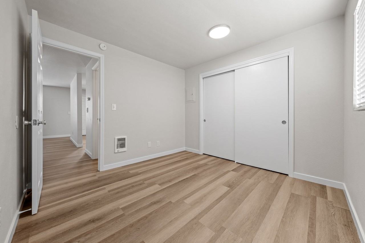 4425 Pacific Street Southwest - Photo 2 of 14