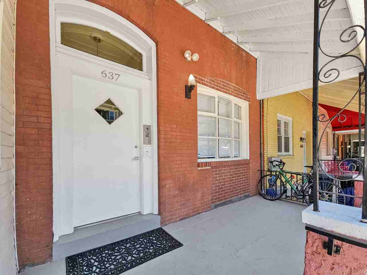 637 North 32nd Street #1 - Photo 3 of 35
