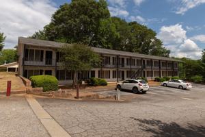 featured image of 250 N Harris St