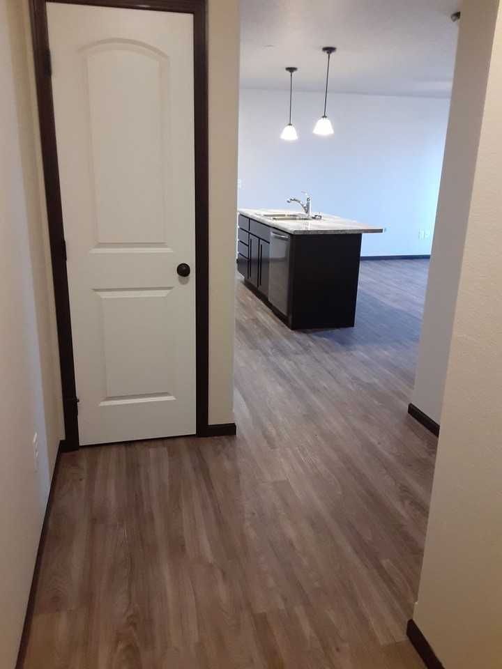 Fox Run Apartments - Photo 7 of 33