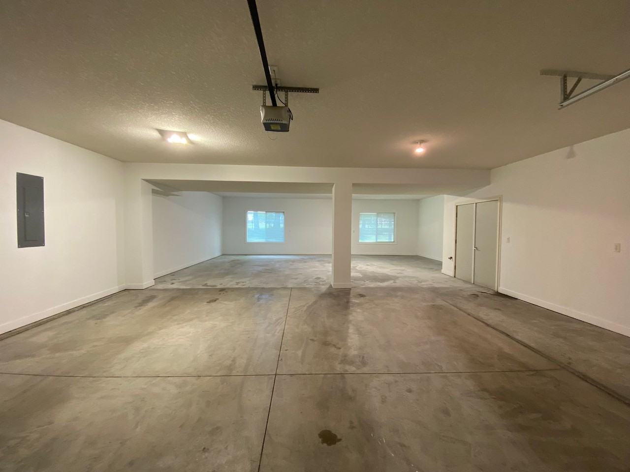 8891 Primo Lane - Photo 3 of 30