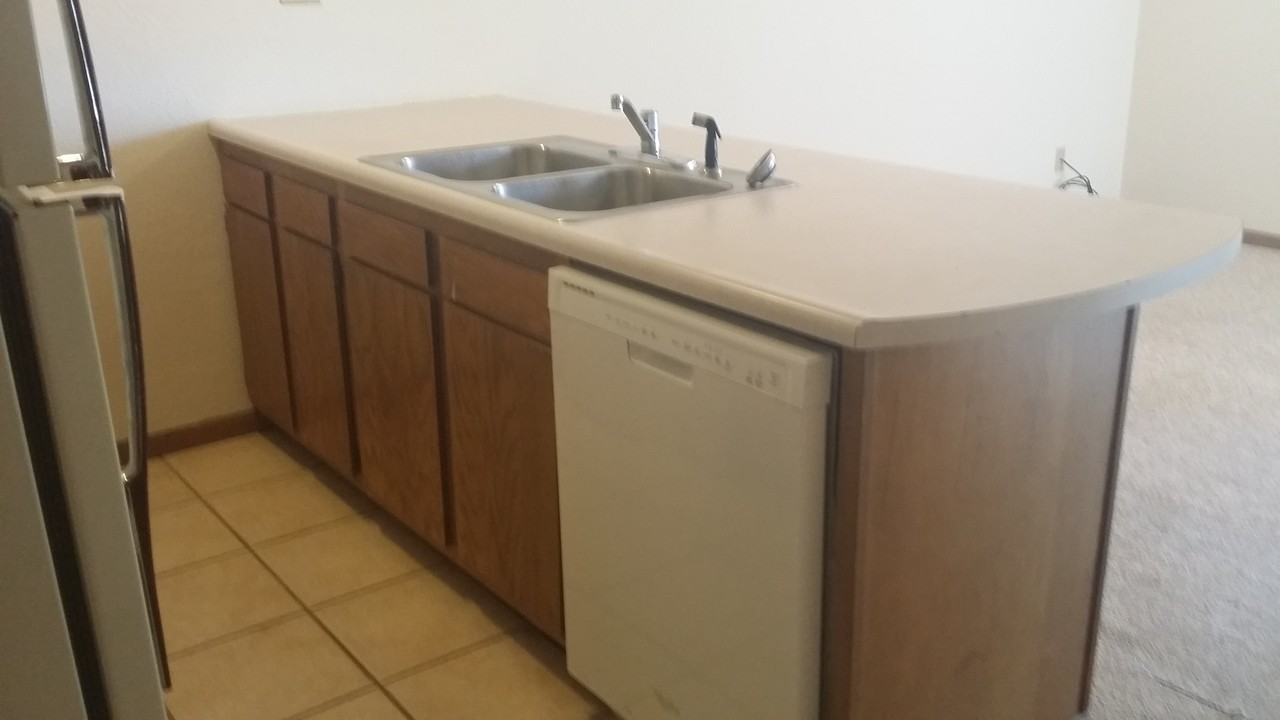 2619 Southridge - Photo 3 of 10