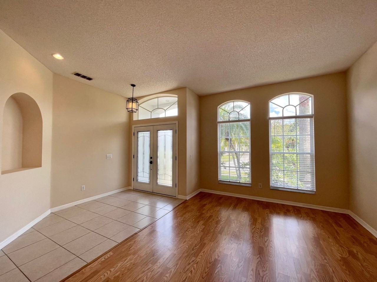 14406 Saint Georges Hill Dr - Photo 4 of 43