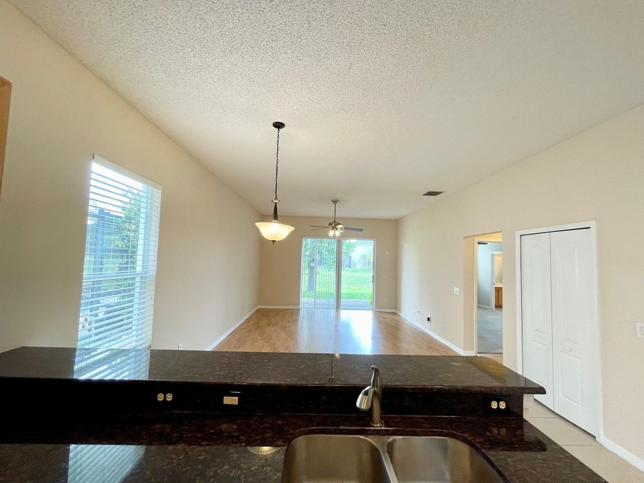 14406 Saint Georges Hill Dr - Photo 7 of 43