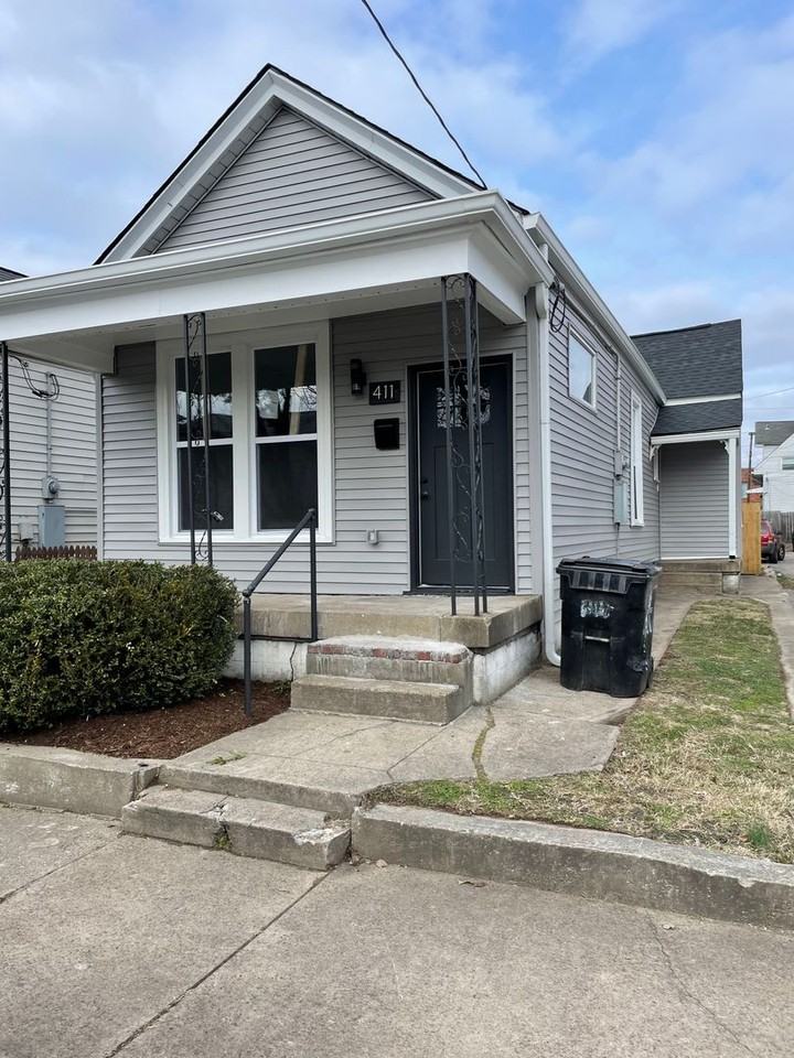 411 Gwendolyn St - Photo 5 of 13