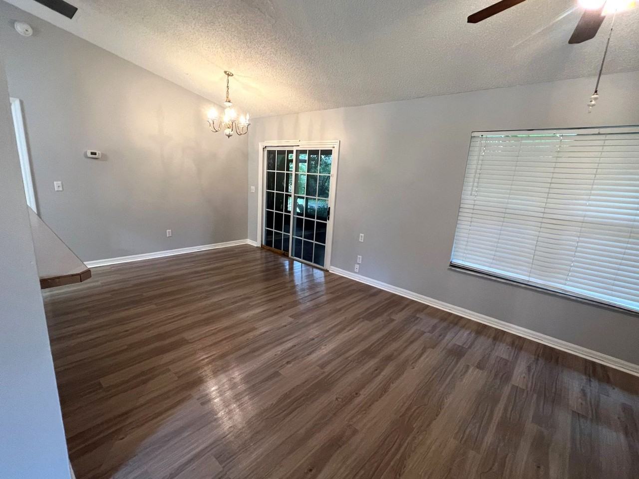 1740 Whipple Dr - Photo 5 of 17