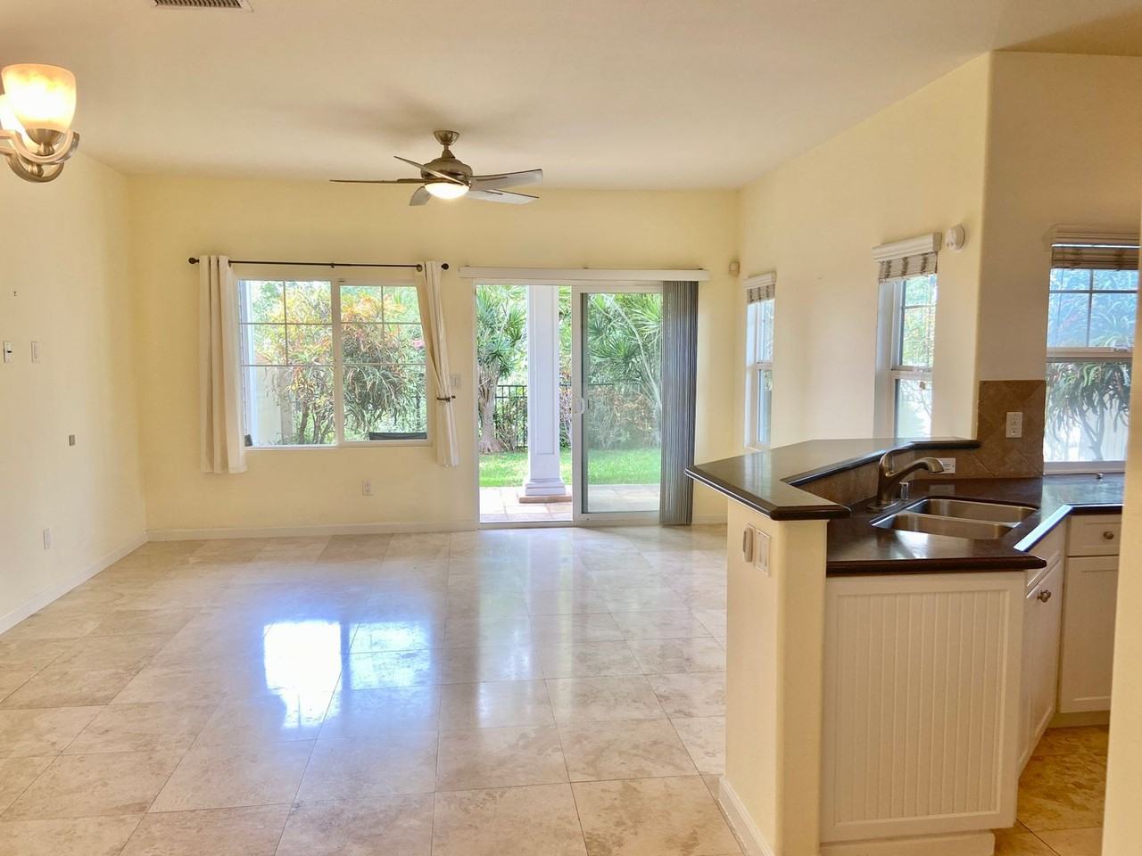 91-2077 Kaioli St #1004 - Photo 3 of 13