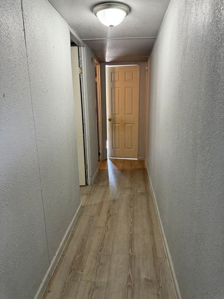 Hanson Apartments - Photo 3 of 5