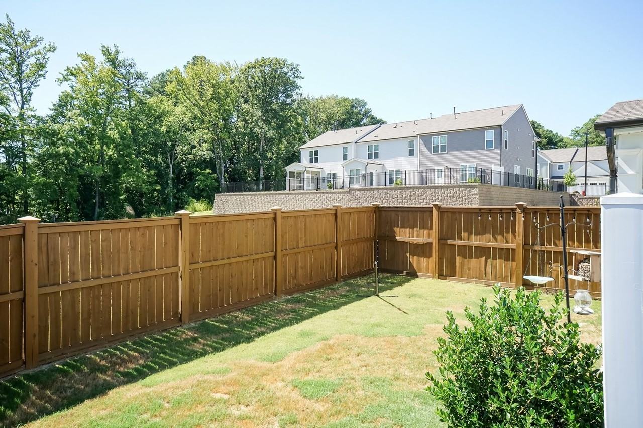 1112 Tigerlily Way - Photo 6 of 30