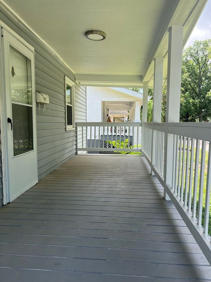 1622 Quendo Ave - Photo 2 of 6