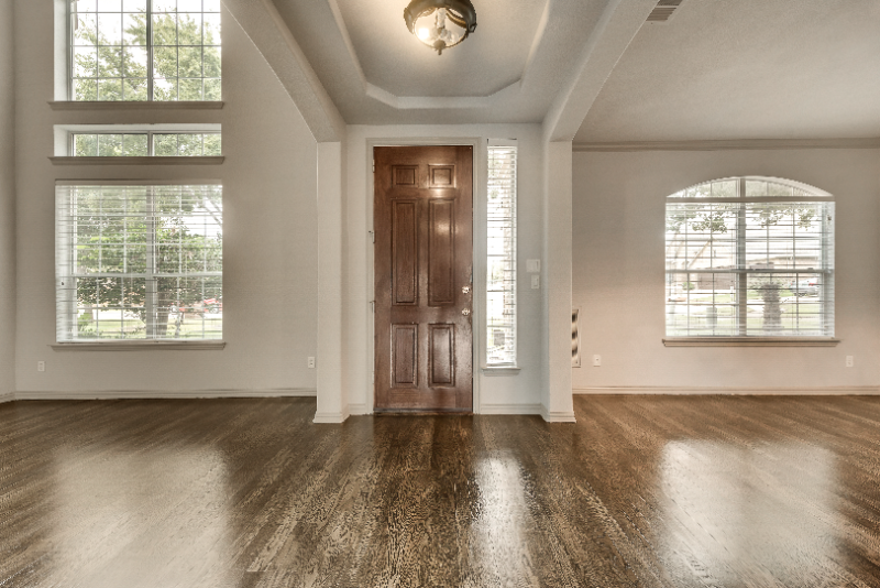 925 Mont Cascades Dr - Photo 3 of 20