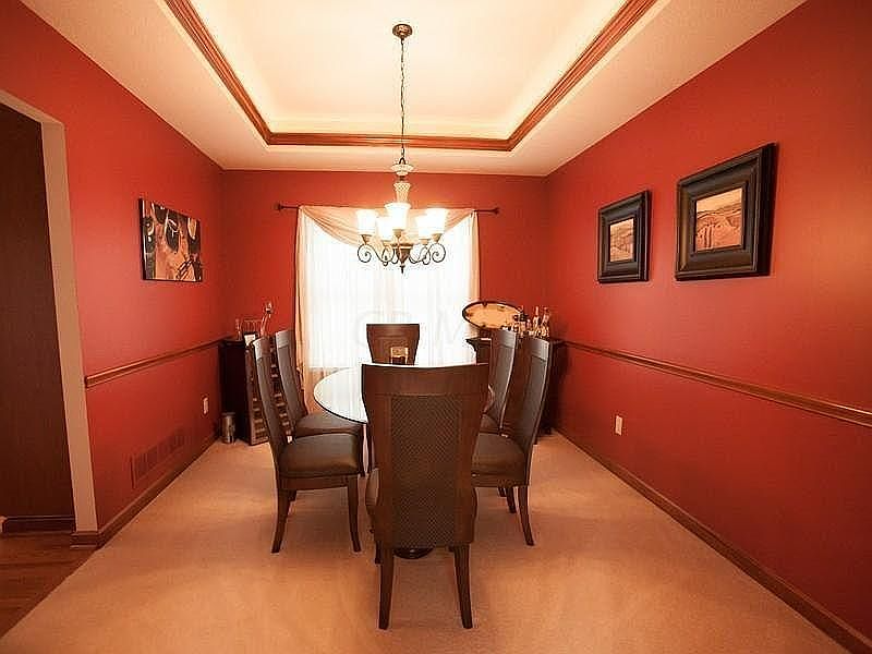 380 Village Ridge Dr - Photo 3 of 20