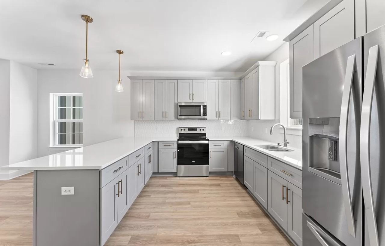 700 N Dupont Ave #212B - Photo 3 of 22