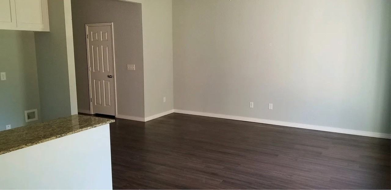 838 Baker St Nw #838 - Photo 7 of 12