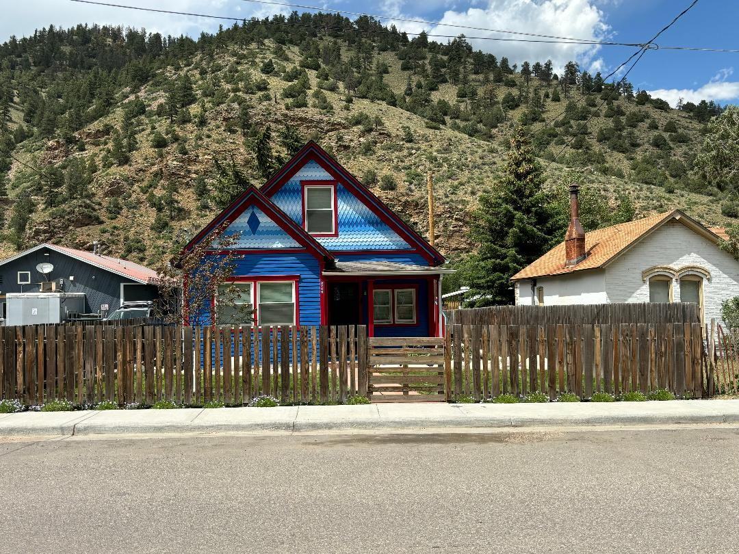 2746 Miner St #NA - Photo 2 of 50