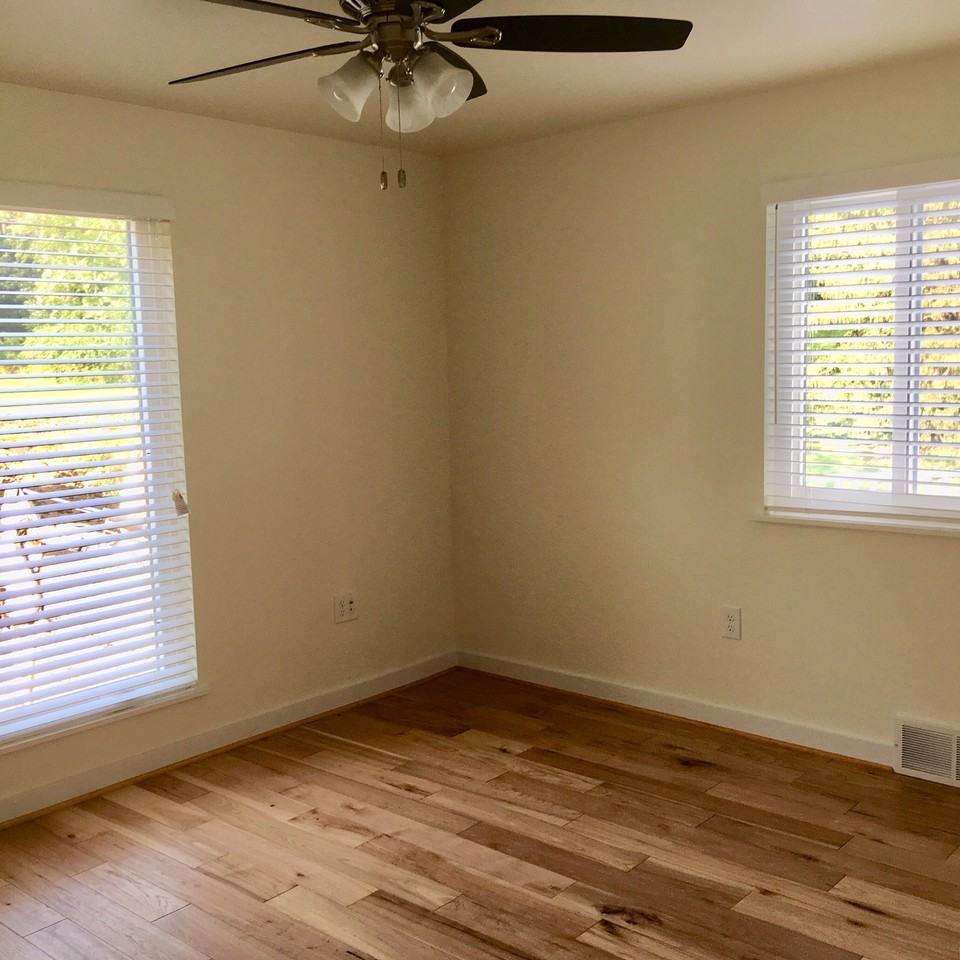 586 Dorseyville Rd #NA - Photo 3 of 13