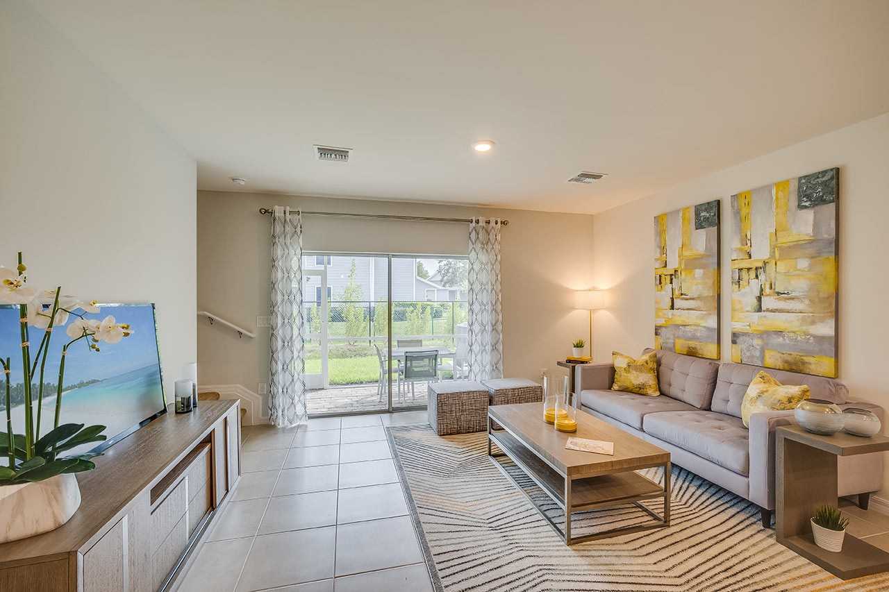 15205 Wildflower Cir #15205 - Photo 2 of 5