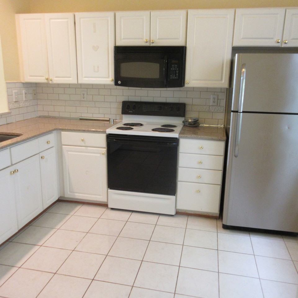 3385 Worth Crossing - Photo 3 of 15