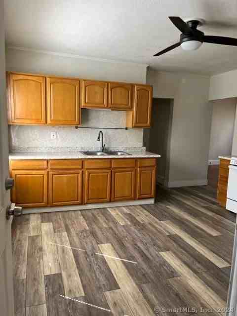 8082 Flatbush Ave - Photo 3 of 23