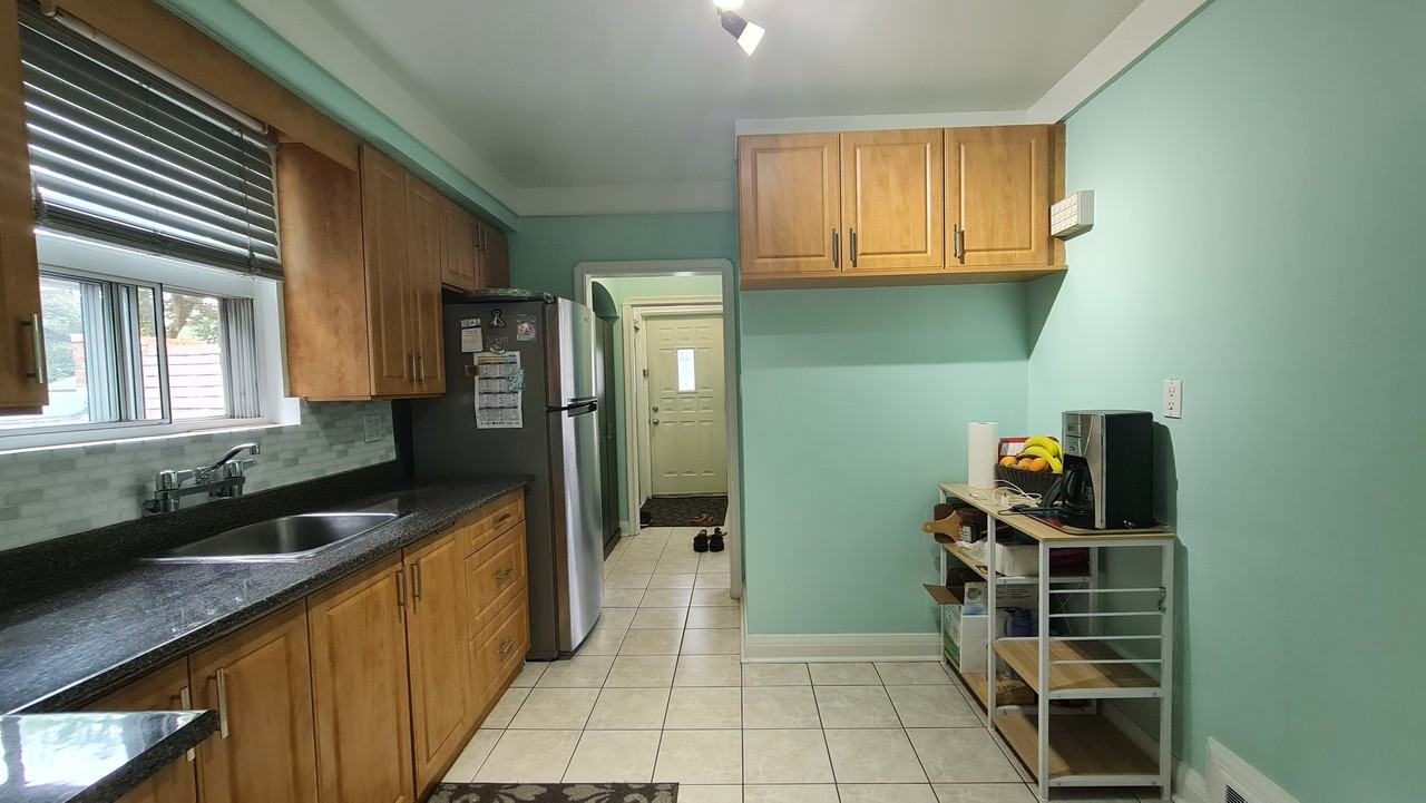 14 Valdane Drive #Main - Photo 3 of 22