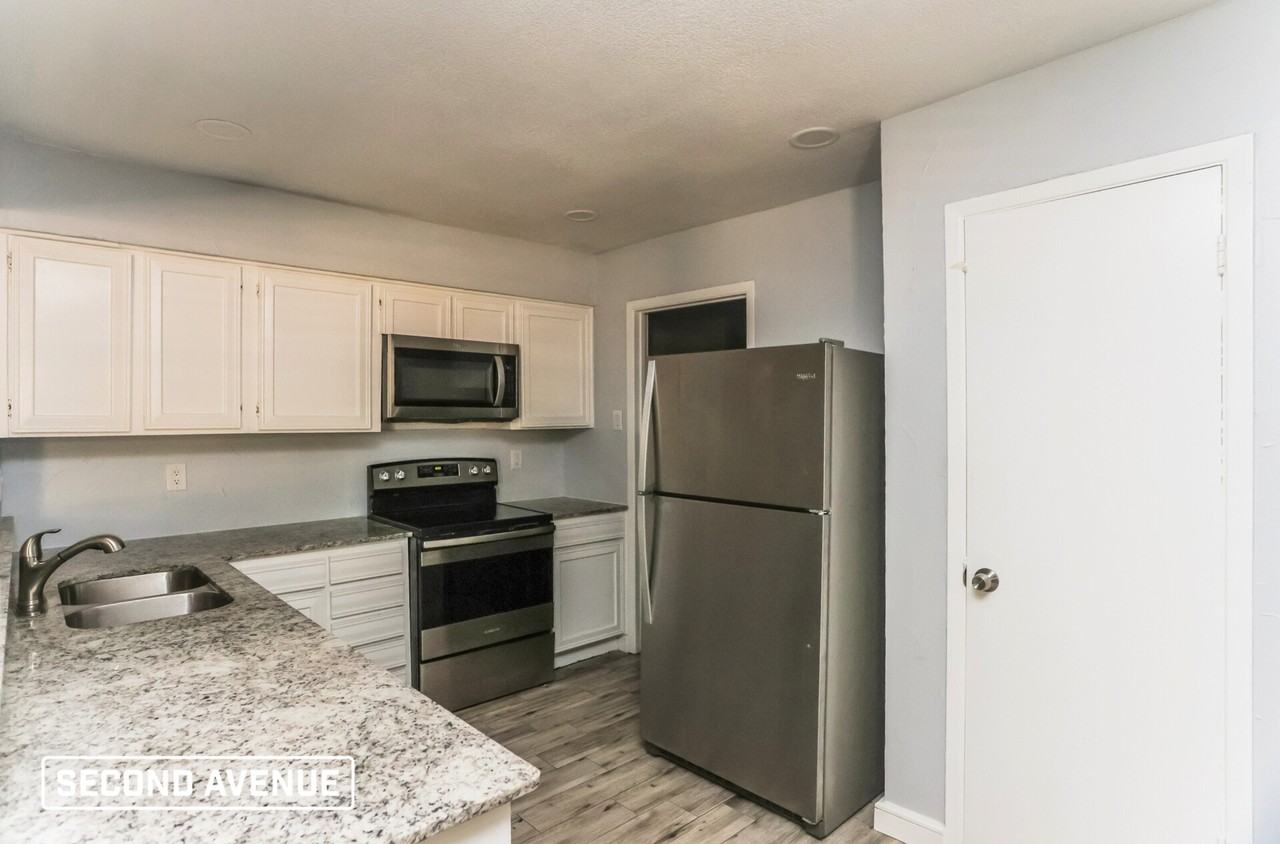 1614 Hillwood Dr - Photo 6 of 24