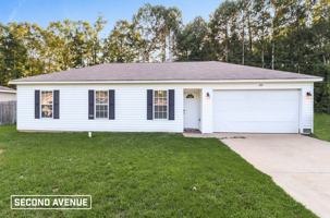 featured image of 203 Glen Oaks Dr