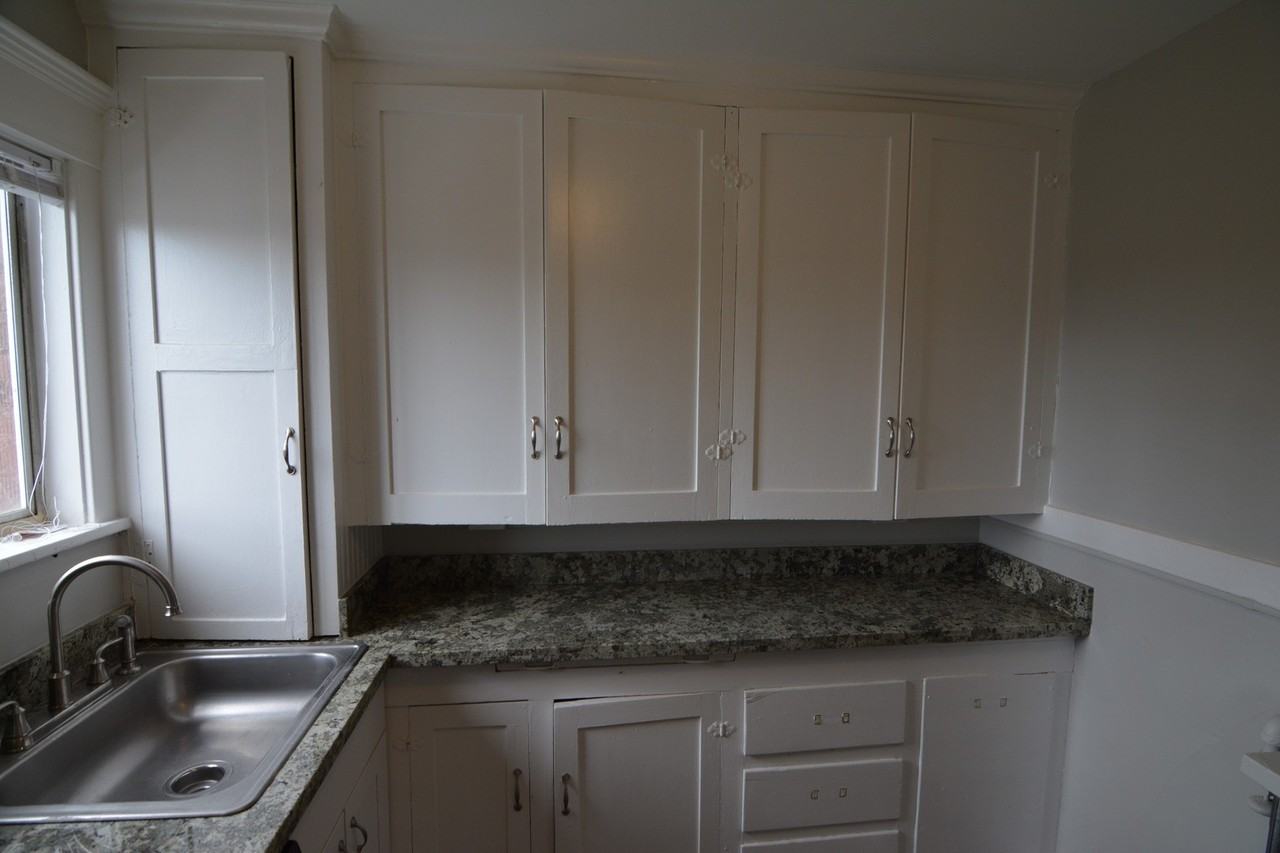 Beacon Apartments - Photo 4 of 18
