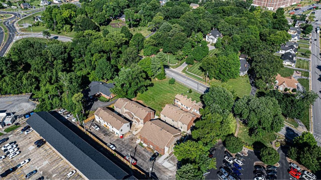 Ogden Place Apartments - Photo 4 of 26