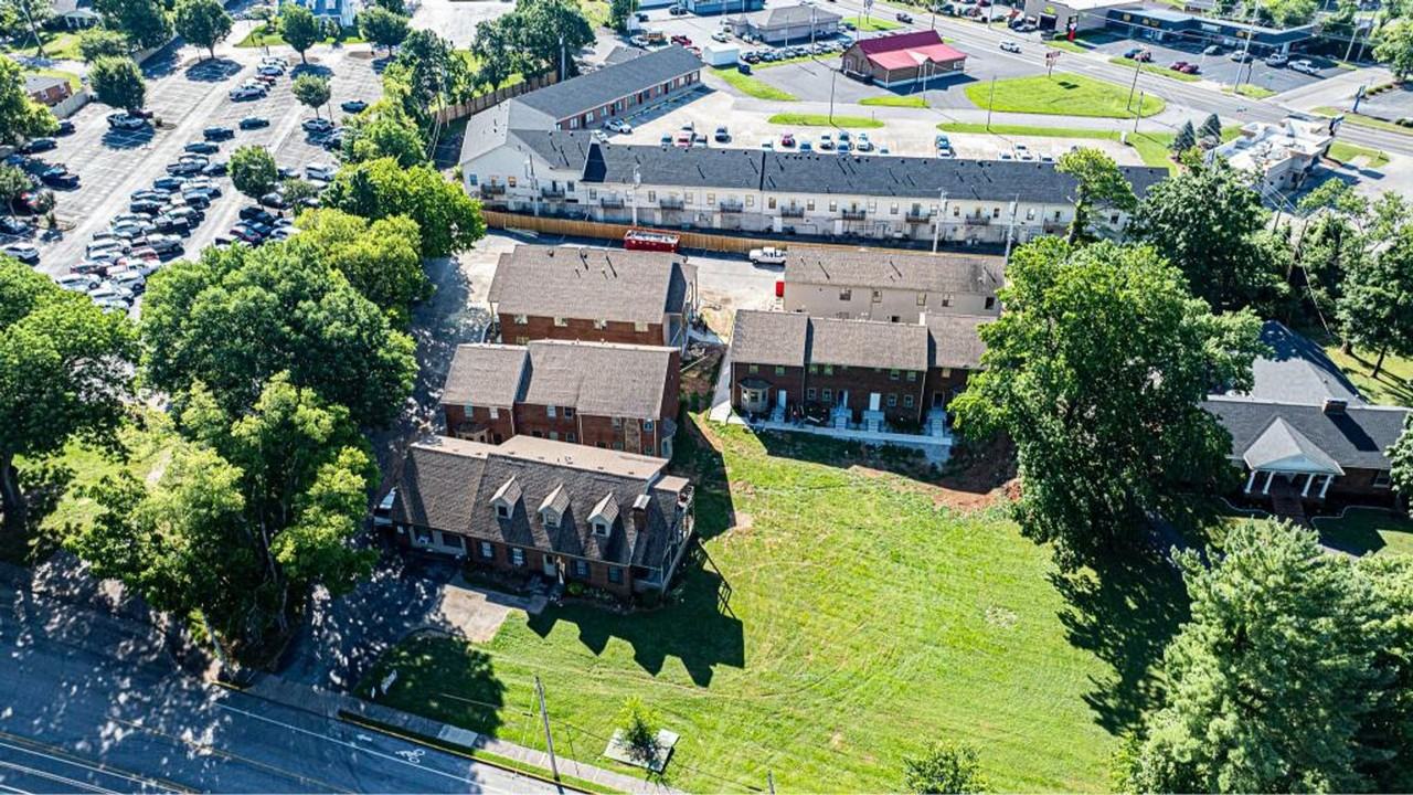 Ogden Place Apartments - Photo 7 of 26