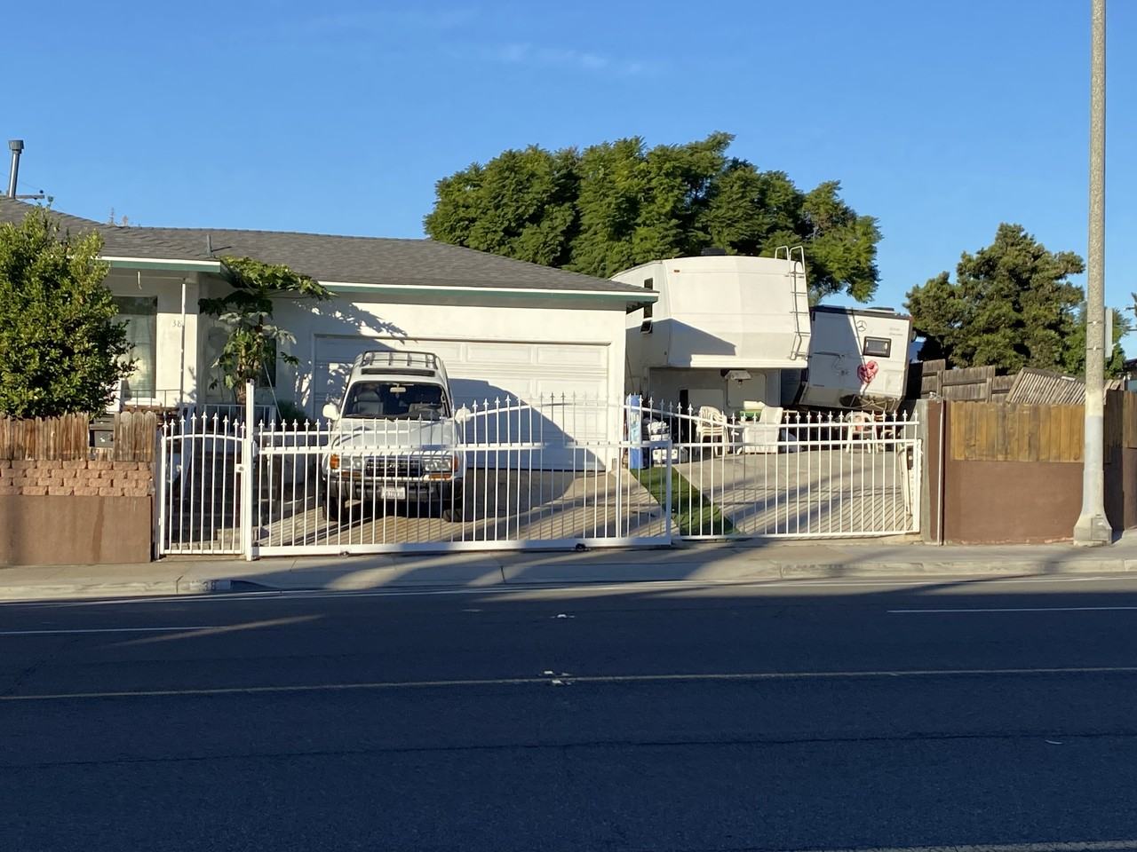 38 North Euclid Avenue - Photo 2 of 8