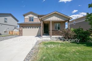 featured image of 5428 Eagle Creek Dr